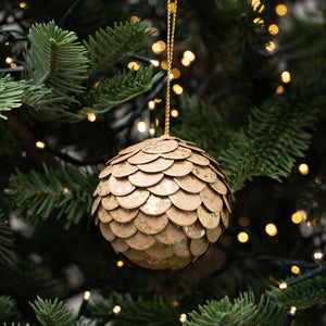4" Silver Fleck Lamella Bauble