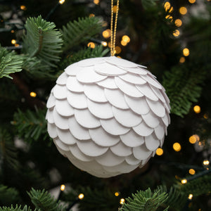 3" Off White Lamella Bauble
